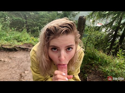 ❤️ लड़की एक सार्वजनिक मुख-मैथुन के बाद सह निगल - ईवा Elfi सुपर पोर्न hi.xlxxporno.ru पर